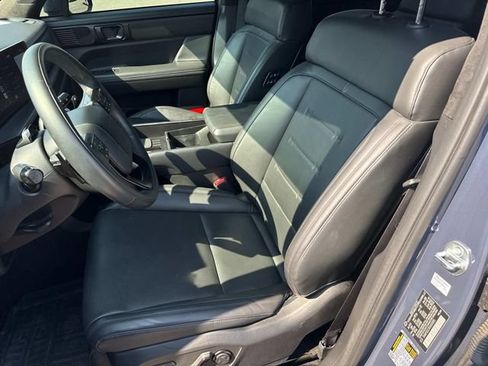 Used 2025 Hyundai Santa Fe Calligraphy AWD/4WD image 32