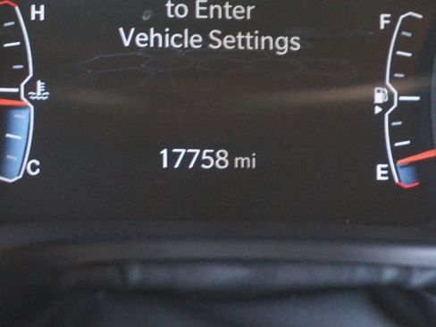 Used 2023 Jeep Compass Sport image 25