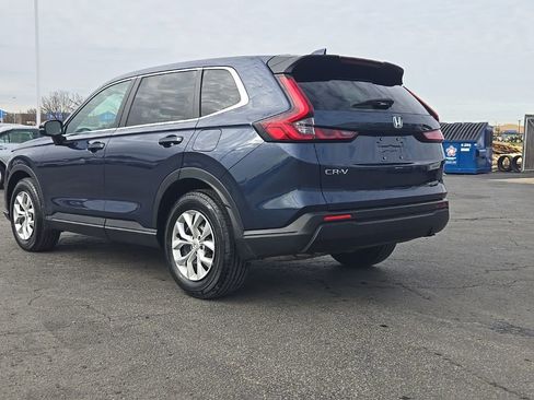 Used 2025 Honda CR-V LX image 5