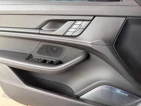 Certified 2025 Porsche Taycan GTS AWD/4WD image 20