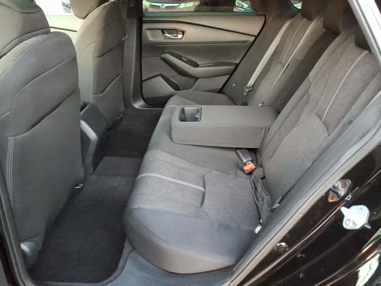 Used 2023 Honda Accord Sport image 9
