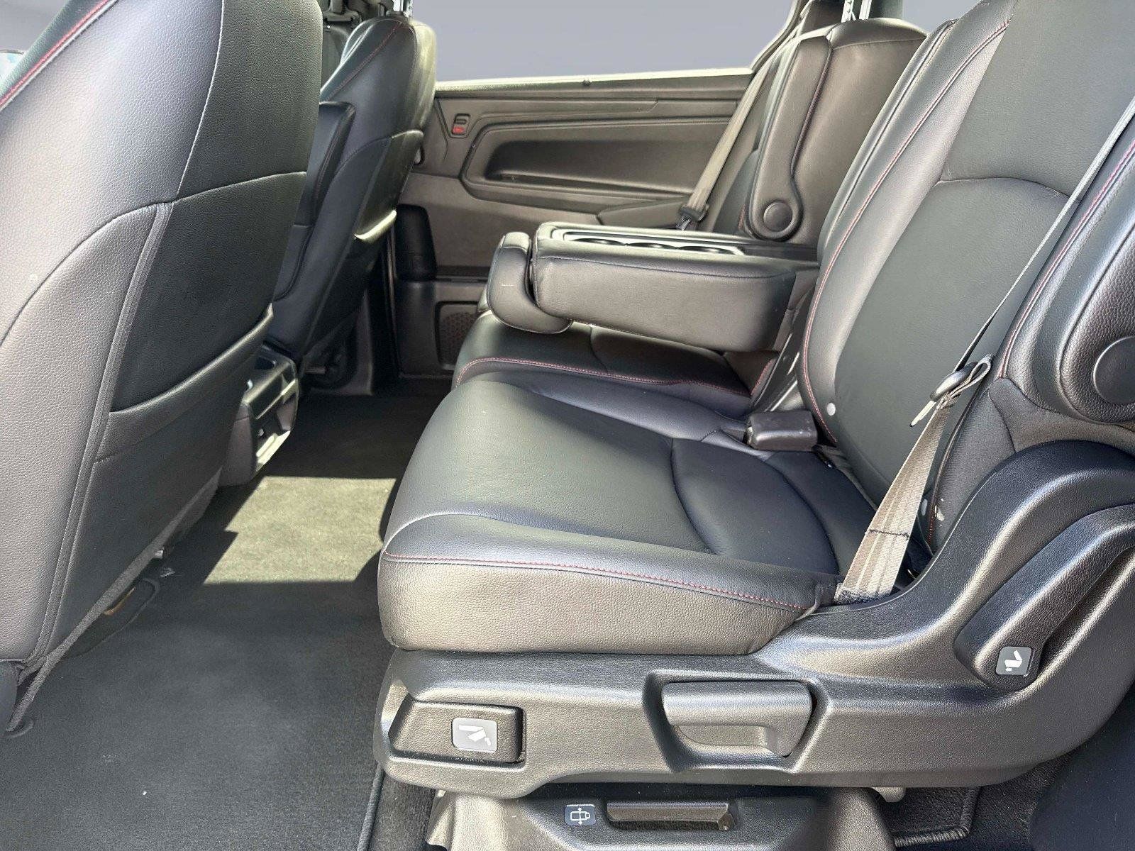 Certified 2024 Honda Odyssey Sport image 15
