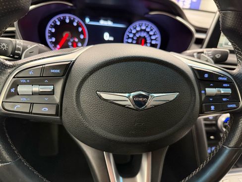 Used 2019 Genesis G70 2.0T Advanced w/ Dynamic Package image 18