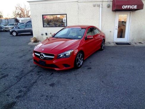 Used 2014 Mercedes-Benz CLA 250 4MATIC image 3