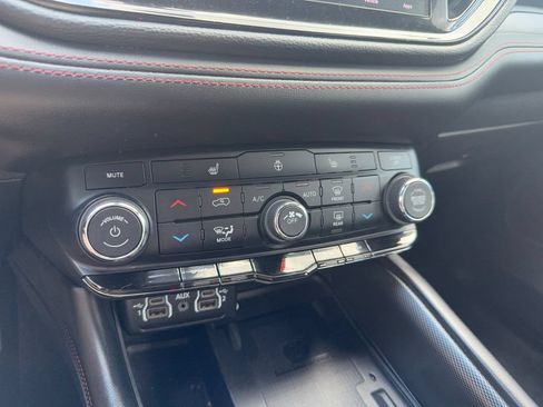 Used 2022 Dodge Durango R/T w/ Blacktop Package AWD/4WD image 20