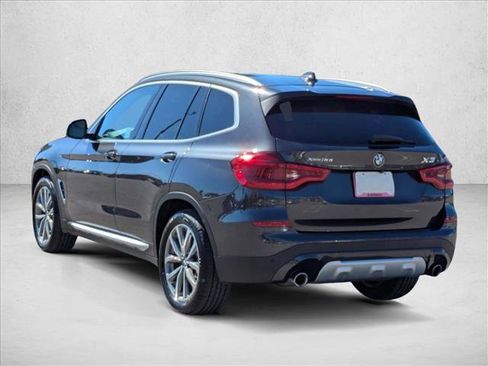 Used 2018 BMW X3 xDrive30i w/ Premium Package image 8