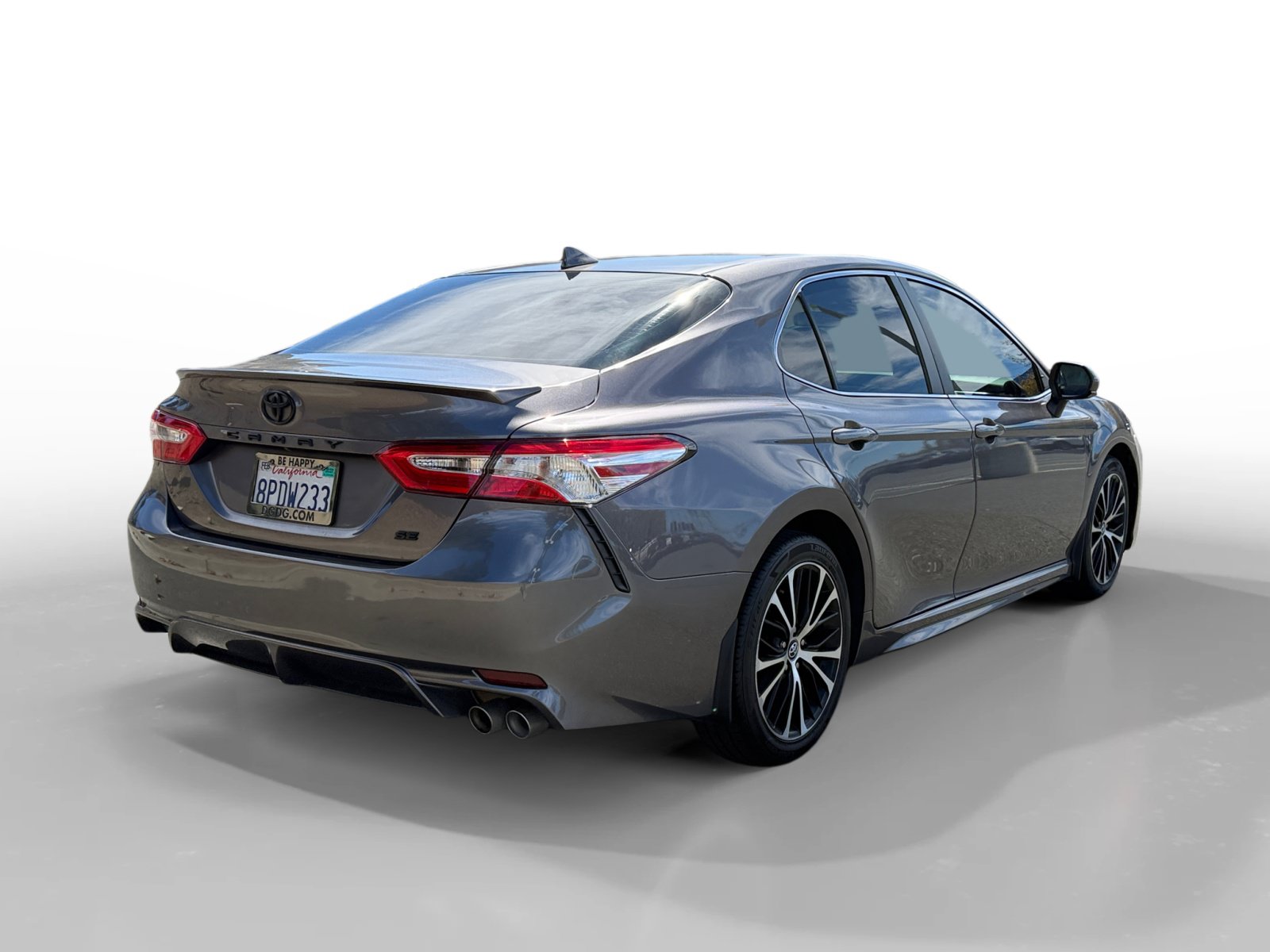 Used 2020 Toyota Camry SE FWD image 5