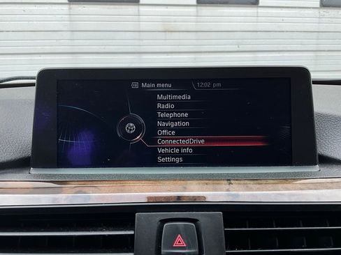 Used 2014 BMW 328i xDrive Sedan image 35