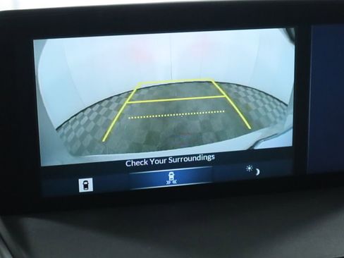 Used 2023 Acura RDX AWD w/ Advance Package image 16