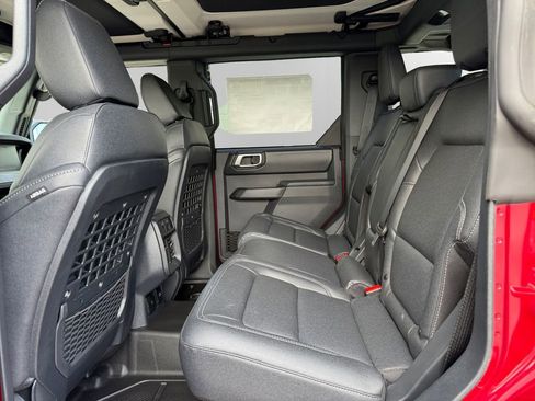 New 2026 Ford Bronco Badlands AWD/4WD image 13