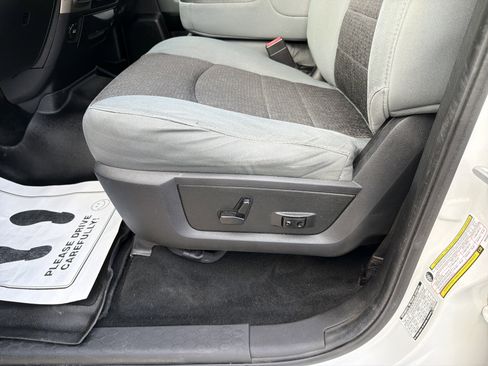 Used 2013 RAM 2500 Outdoorsman image 12