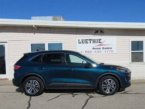 Used 2020 Ford Escape SEL image 3