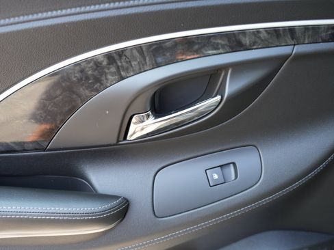 Used 2016 Buick LaCrosse Leather w/ Experience Buick Package image 26