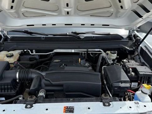 Used 2017 Chevrolet Colorado W/T w/ WT Convenience Package AWD/4WD image 22
