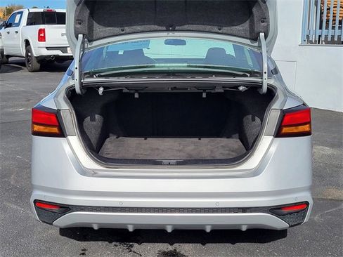 Used 2024 Nissan Altima 2.5 SV image 24