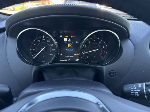 Used 2020 Jaguar F-PACE Prestige image 10