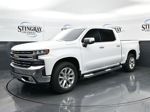 Used 2022 Chevrolet Silverado 1500 LTZ w/ LTZ Premium Package RWD image 3