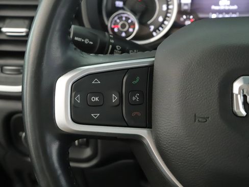 Used 2022 RAM 1500 Big Horn AWD/4WD image 10