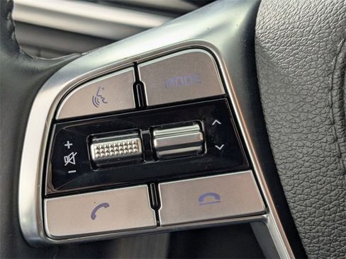 Used 2022 Kia Telluride LX image 13