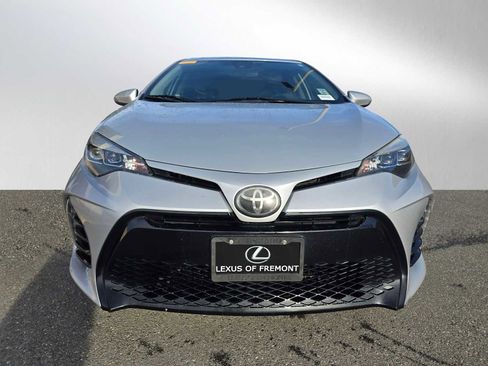 Used 2017 Toyota Corolla XSE image 8