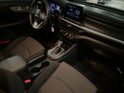 Certified 2023 Kia Forte LXS image 19