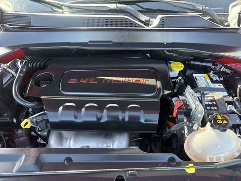 Used 2022 Jeep Compass Limited image 30