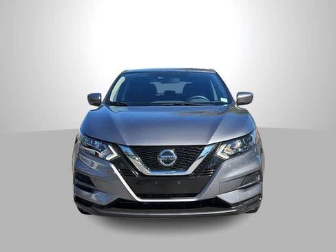 Used 2022 Nissan Rogue Sport S image 3