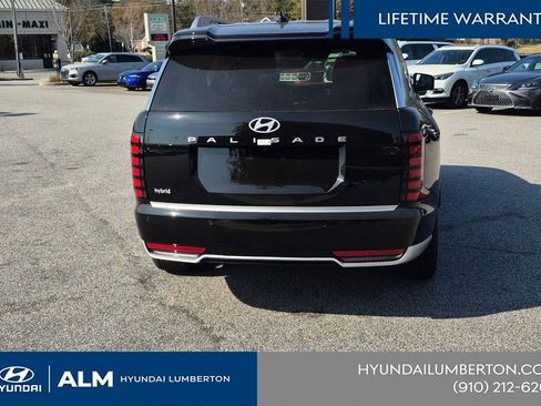 New 2026 Hyundai Palisade Calligraphy FWD image 8