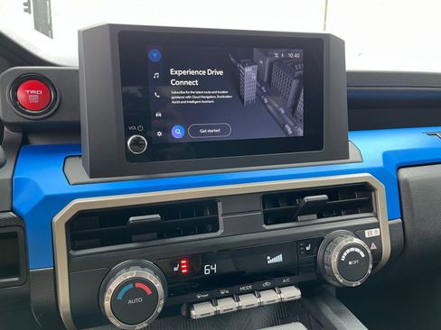 Used 2025 Toyota Tacoma TRD Off-Road image 20