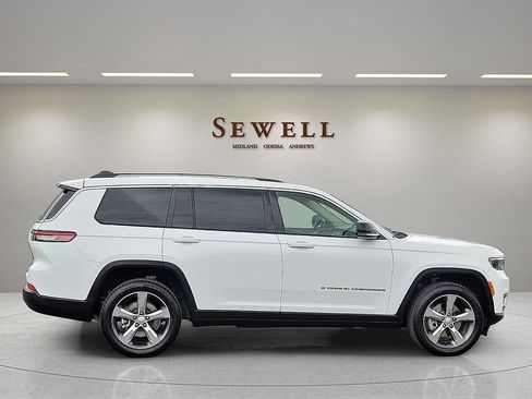 Used 2021 Jeep Grand Cherokee L Limited RWD image 6