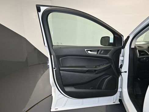 Used 2022 Ford Edge SEL AWD/4WD image 10