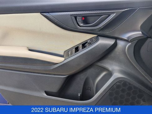 Used 2022 Subaru Impreza Premium image 12
