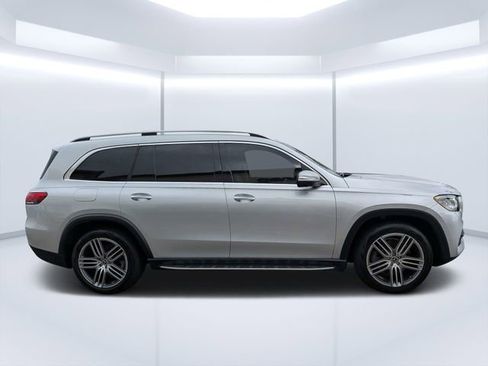 Used 2021 Mercedes-Benz GLS 450 4MATIC image 2