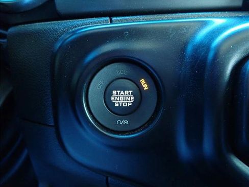 Used 2022 Jeep Wrangler Unlimited Sport AWD/4WD image 21