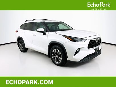 Used 2023 Toyota Highlander XLE