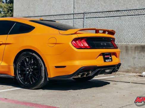 Used 2019 Ford Mustang GT Premium w/ GT Performance Package image 40
