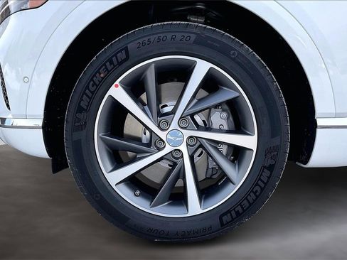 New 2026 Genesis GV80 2.5T Advanced image 12