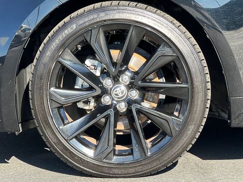 Used 2021 Toyota Corolla SE image 31