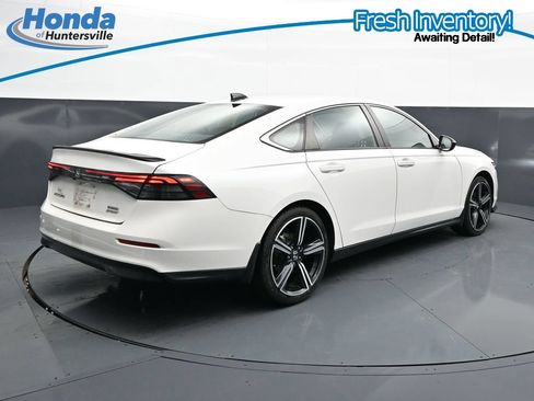 Used 2023 Honda Accord Sport image 10