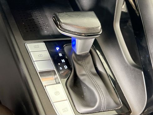 Used 2023 Hyundai Elantra SEL w/ Convenience Package FWD image 17