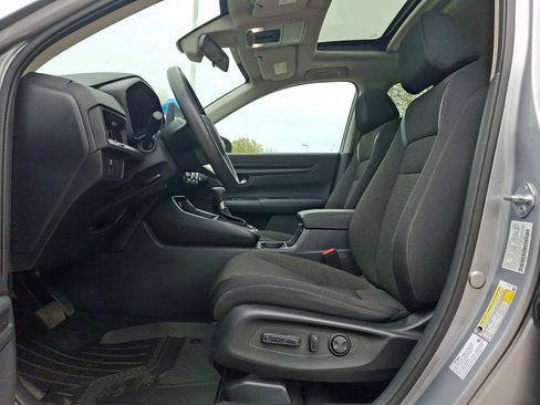 Used 2024 Honda CR-V EX image 15