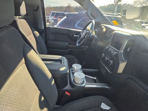 Used 2022 Chevrolet Silverado 1500 RST w/ Safety Package image 3