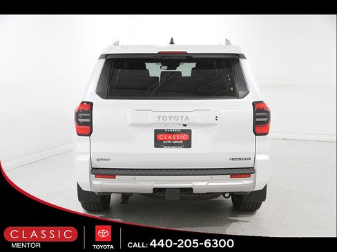 Certified 2025 Toyota 4Runner Limited AWD/4WD image 22