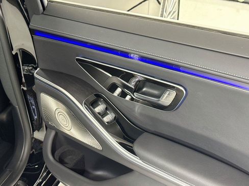 Used 2023 Mercedes-Benz S 500 4MATIC image 27