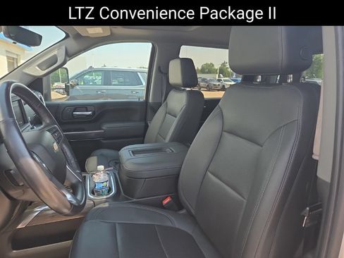 Used 2022 Chevrolet Silverado 2500 LTZ w/ LTZ Plus Package AWD/4WD image 17
