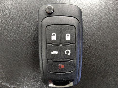 Used 2017 Chevrolet Equinox LT w/ Convenience Package FWD image 32