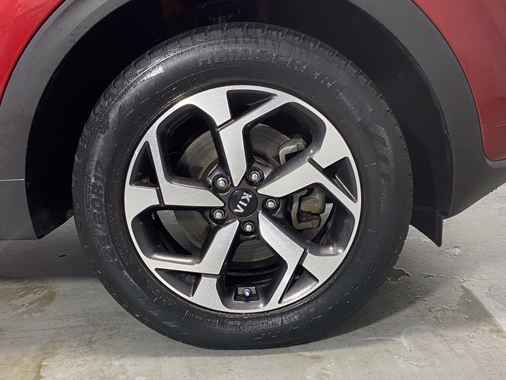 Used 2020 Kia Sportage LX AWD/4WD image 11