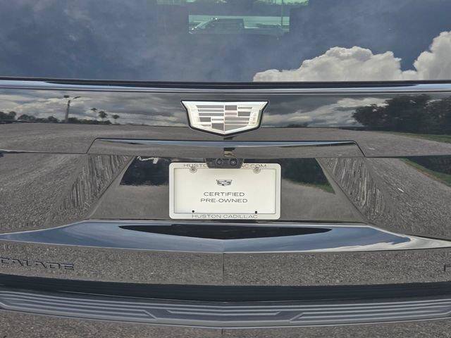 Certified 2026 Cadillac Escalade V w/ LPO, ONYX Package AWD/4WD image 13