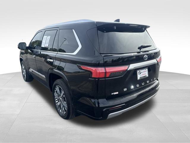 Used 2023 Toyota Sequoia Capstone AWD/4WD image 3