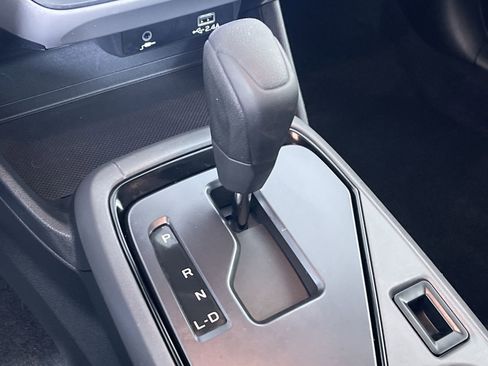 Used 2024 Subaru Crosstrek 2.0i image 20